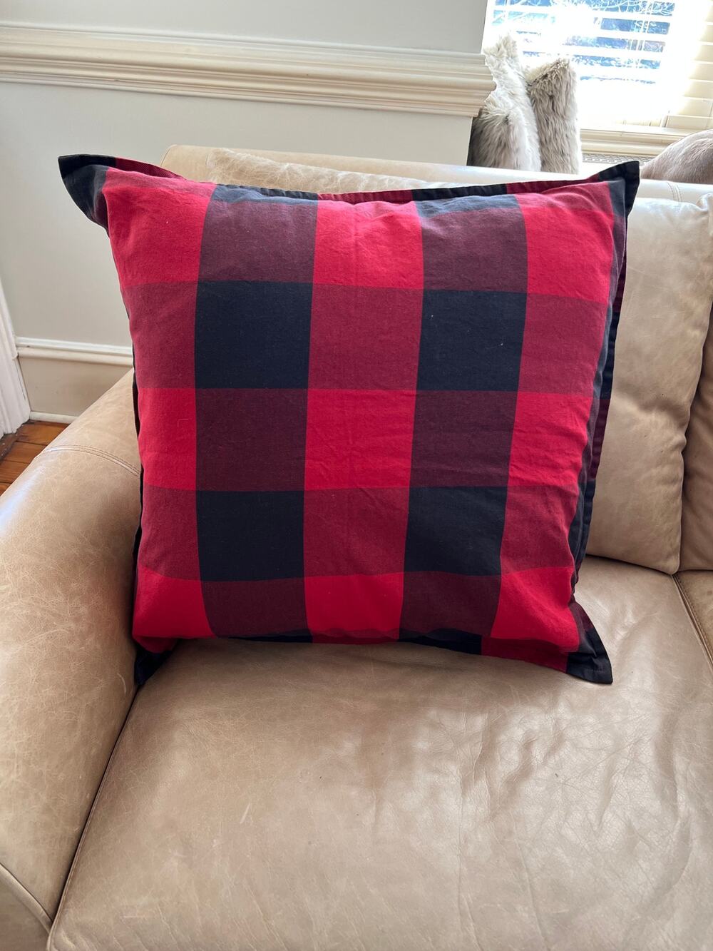 Pottery Barn Holiday Buffalo Plaid Check Pillow Covers Red Black